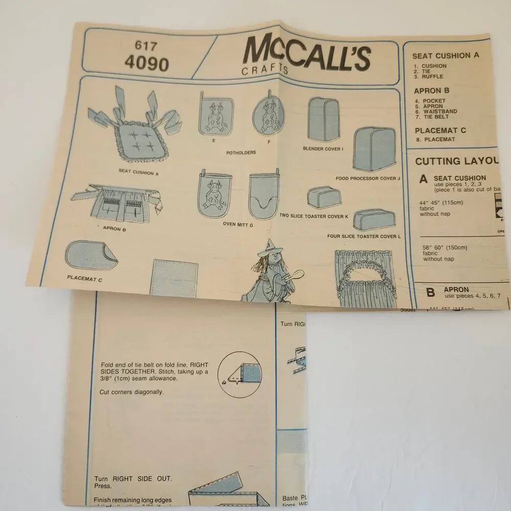 McCall's Crafts Pattern 4090 Kitchen Essentials UNCUT Curtains Placemats Covers